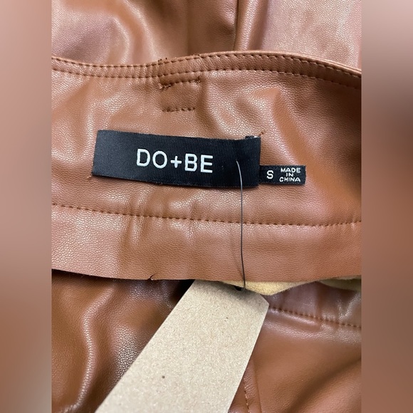 NWT DO+BE High Rise Vegan Leather Cropped Pants Brown Size Small - Picture 5 of 9